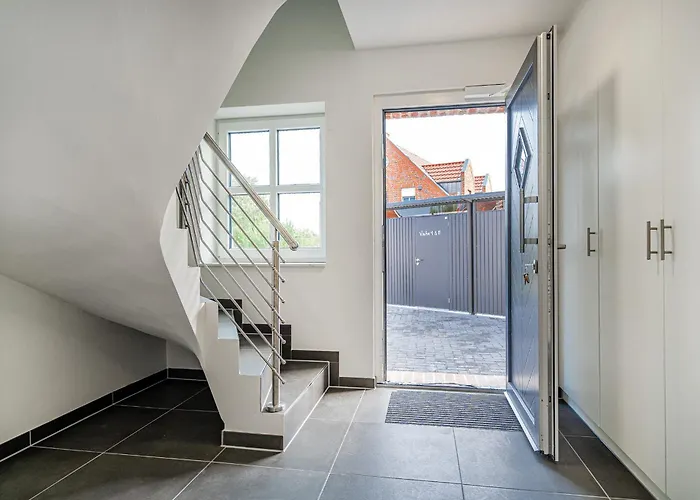 Möwenkoje, Neu, Og Mit Balkon * Greetsiel